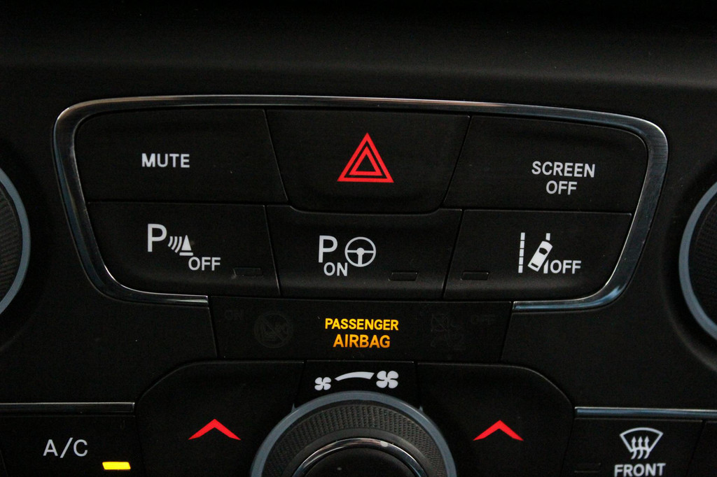 Jeep Compass (J956ZD) met abonnement