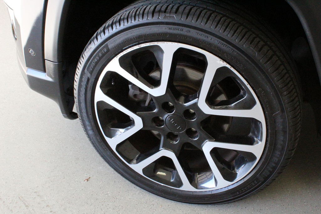 Jeep Compass (J956ZD) met abonnement