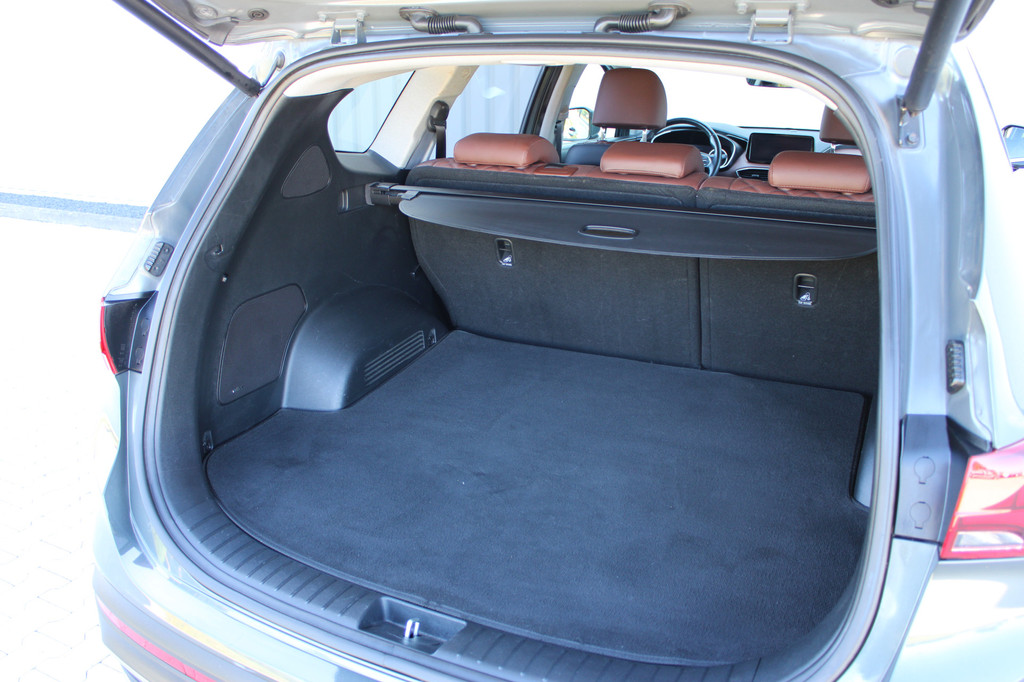 Hyundai Santa Fe (P829KH) met abonnement