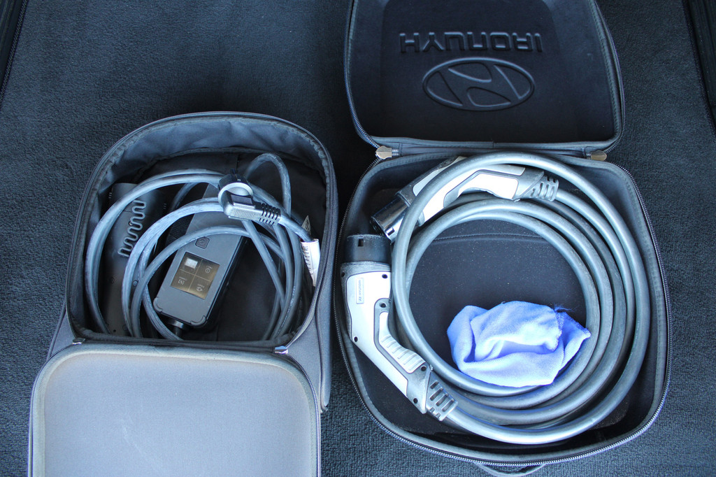Hyundai Santa Fe (P829KH) met abonnement