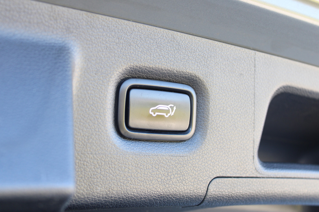 Hyundai Santa Fe (P829KH) met abonnement
