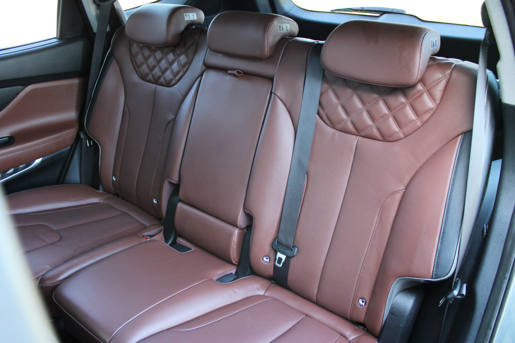 Hyundai Santa Fe (P829KH) met abonnement
