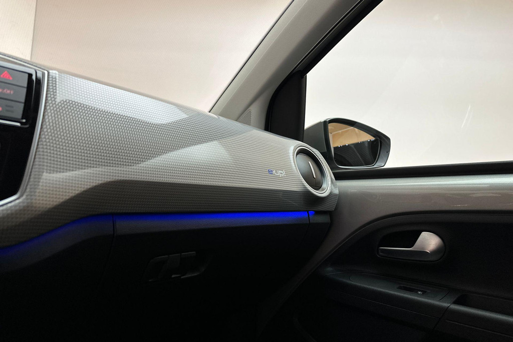 Volkswagen e-up! (KJJ43S) met abonnement