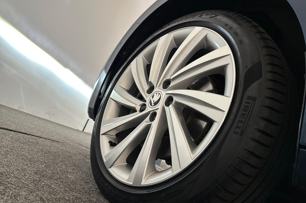 ŠKODA Octavia (KJL22B) met abonnement