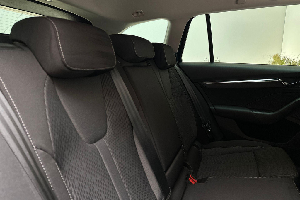 ŠKODA Octavia (KJL22B) met abonnement
