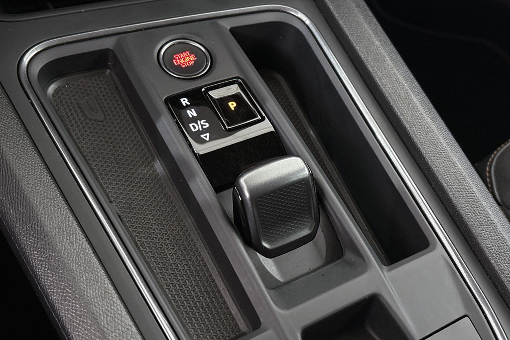 CUPRA Leon Sportstourer (KJL30D) met abonnement