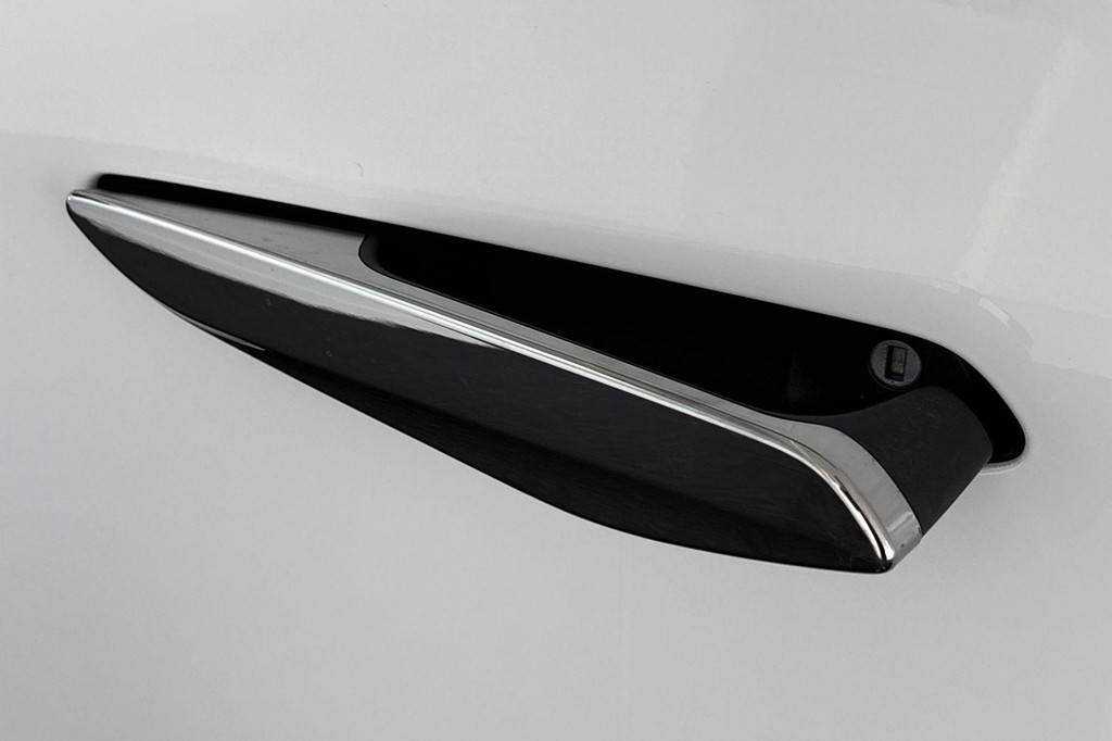 DS DS 3 (KJT44G) met abonnement
