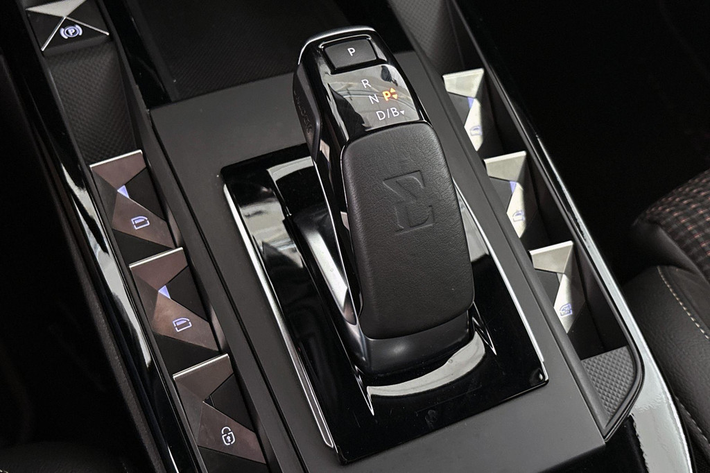 DS DS 3 (KJT44G) met abonnement