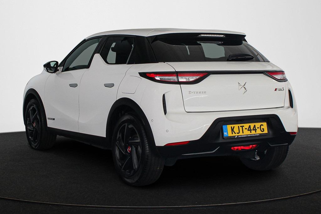 DS DS 3 (KJT44G) met abonnement