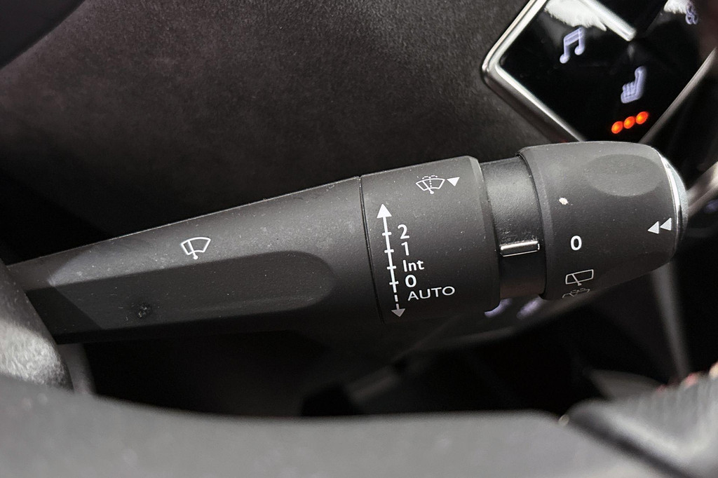 DS DS 3 (KJT44G) met abonnement