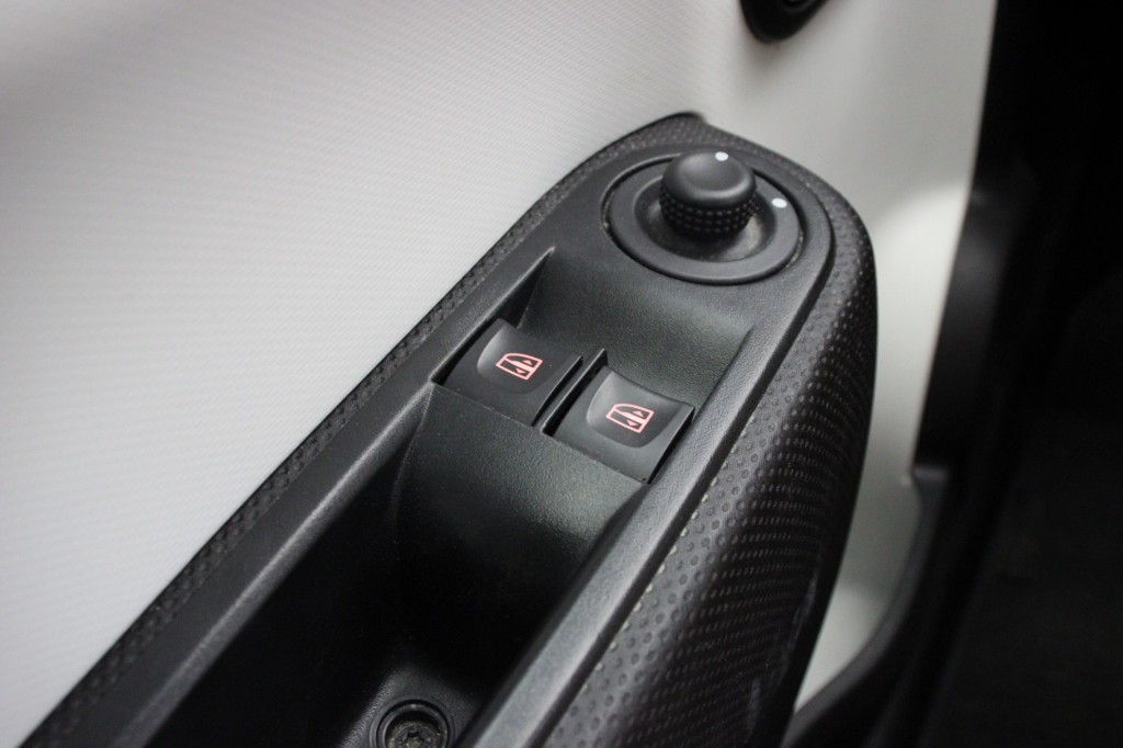 Renault Twingo (S340BT) met abonnement