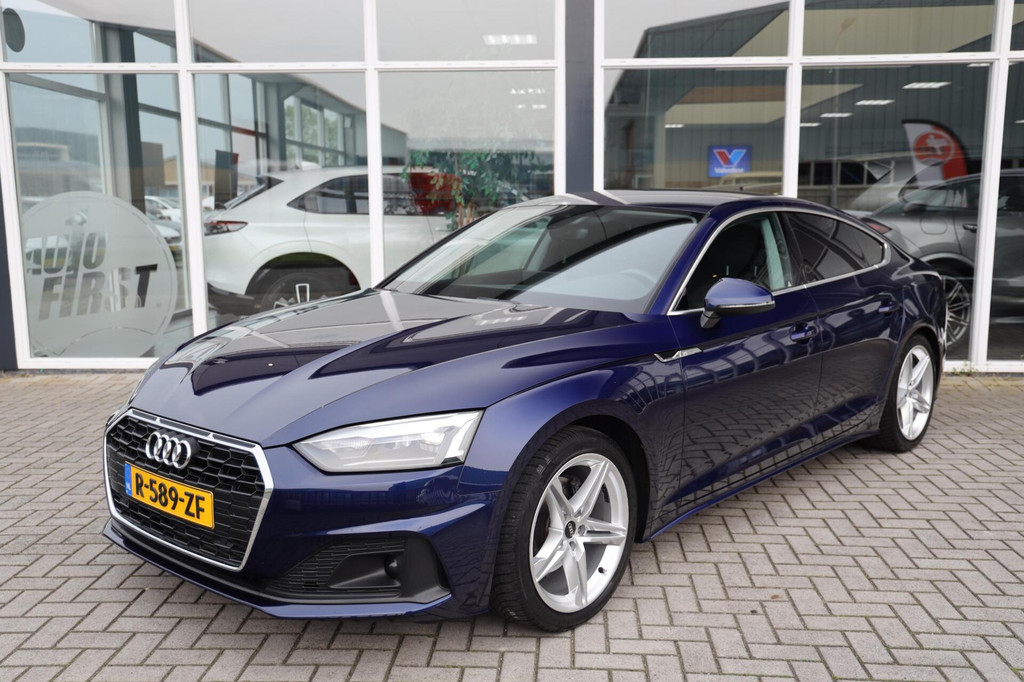 Audi A5 (R589ZF) met abonnement