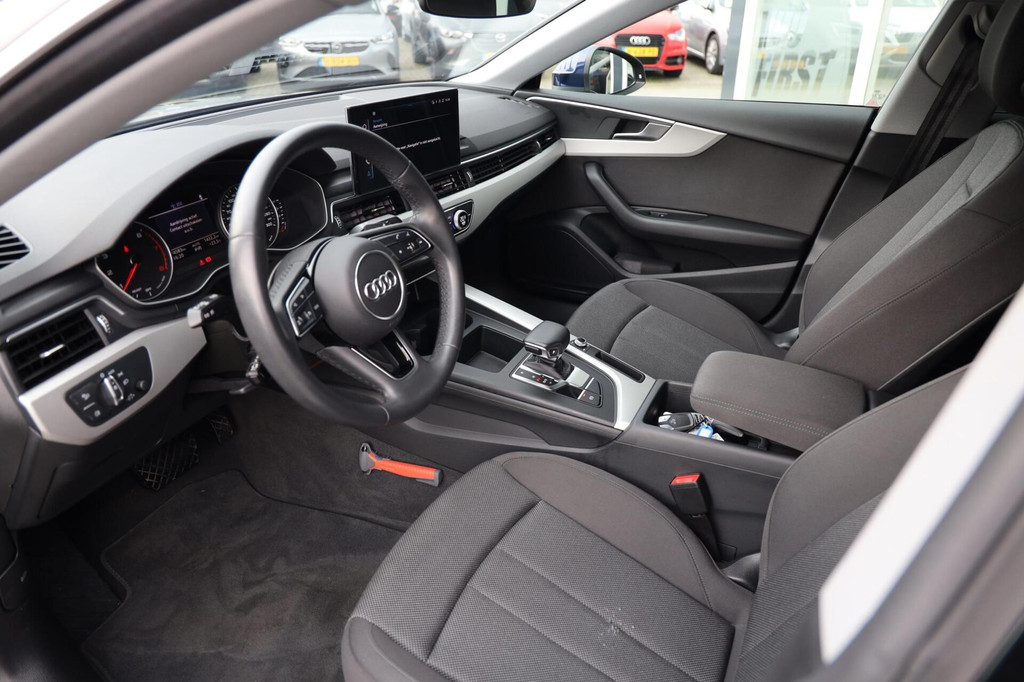 Audi A5 (R589ZF) met abonnement