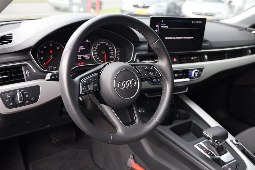 Audi A5 (R589ZF) met abonnement