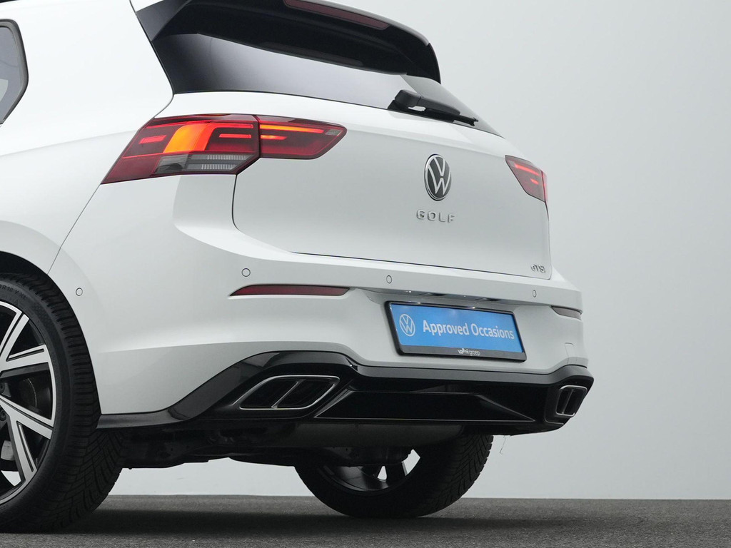 Volkswagen Golf (X521ZS) met abonnement