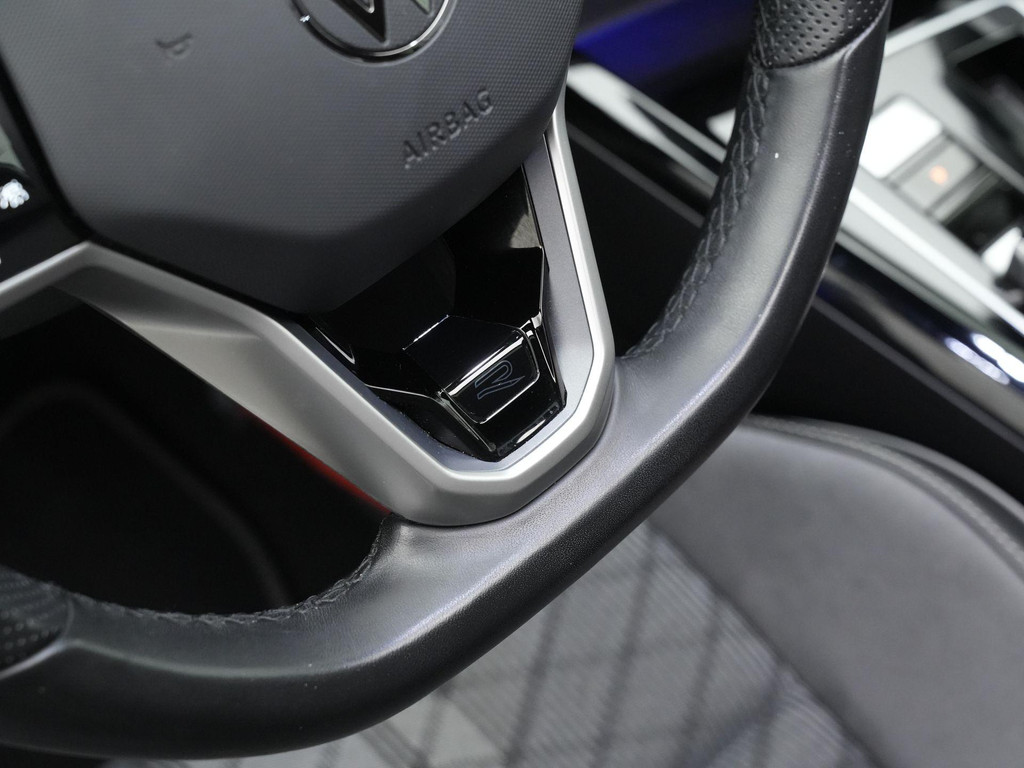 Volkswagen Golf (X521ZS) met abonnement