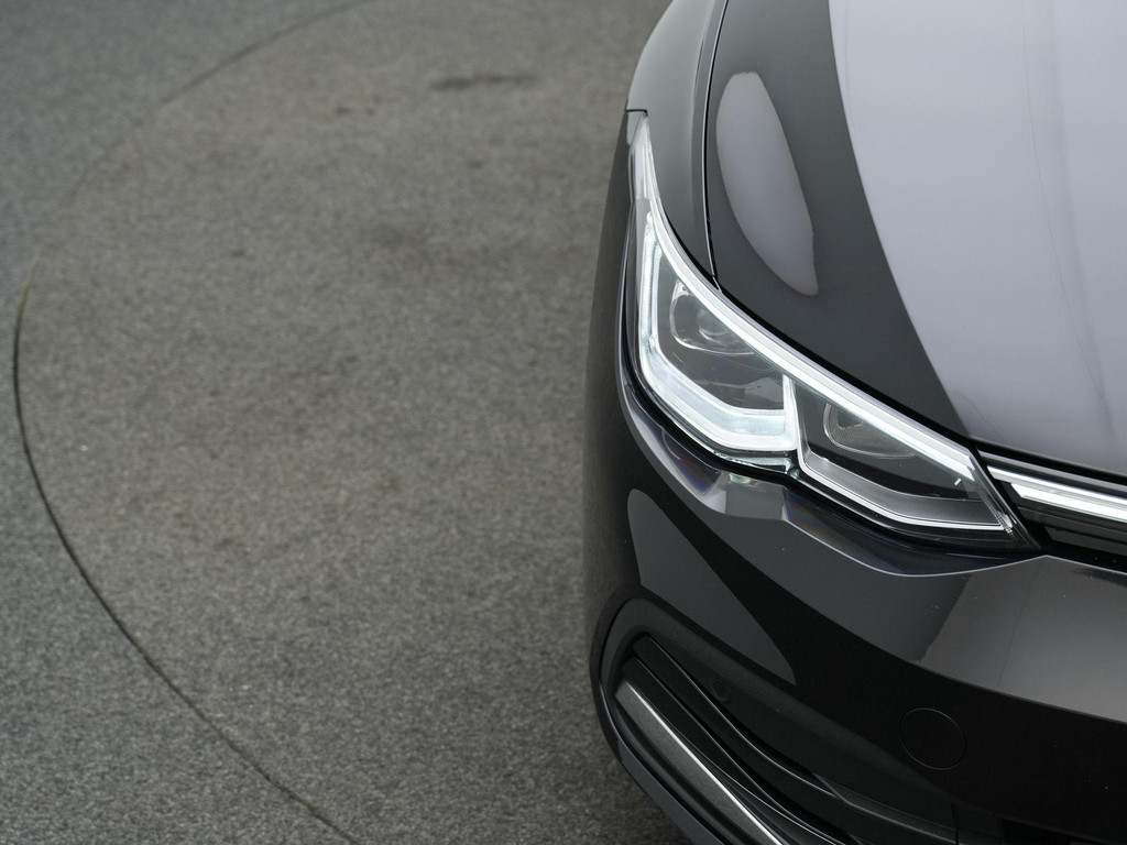 Volkswagen Golf (KFH57B) met abonnement