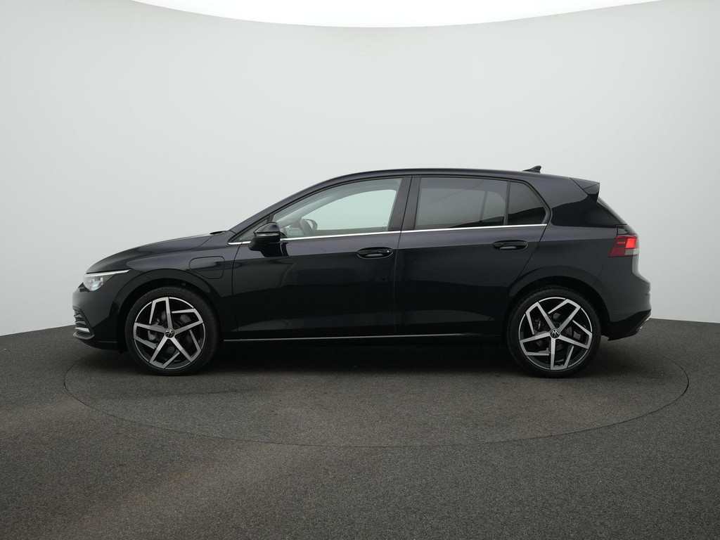 Volkswagen Golf (KFH57B) met abonnement