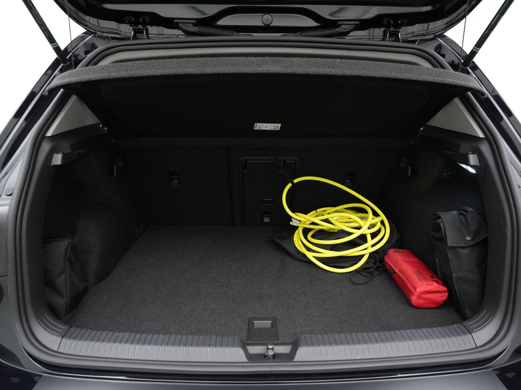 Volkswagen Golf (KFH57B) met abonnement
