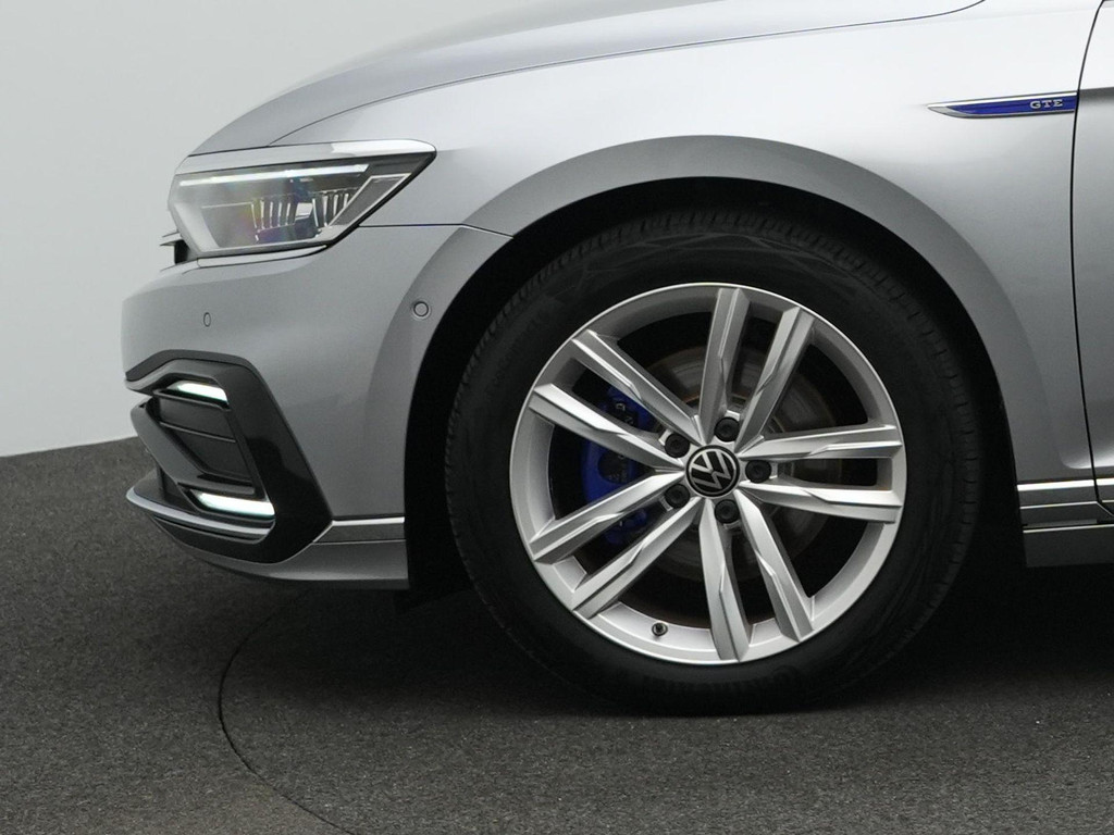 Volkswagen Passat (KFH18H) met abonnement