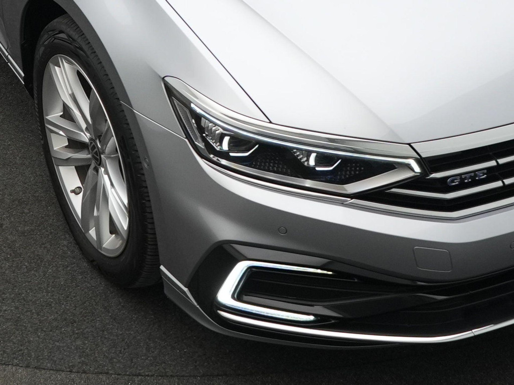 Volkswagen Passat (KFH18H) met abonnement