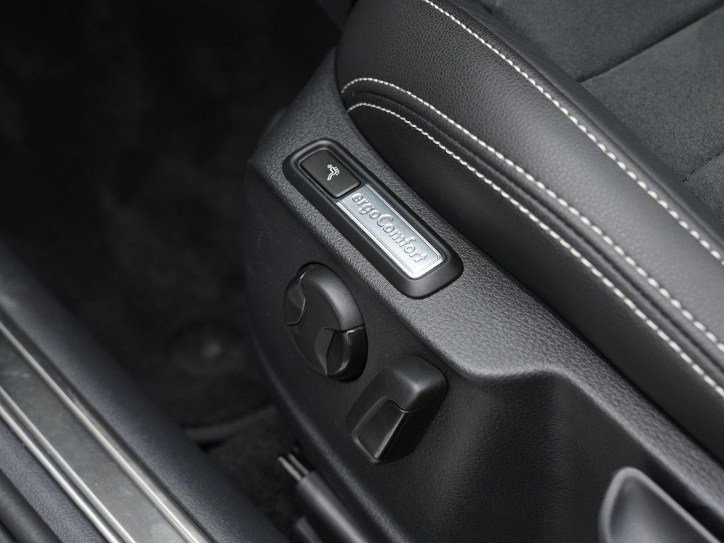 Volkswagen Passat (KFH18H) met abonnement