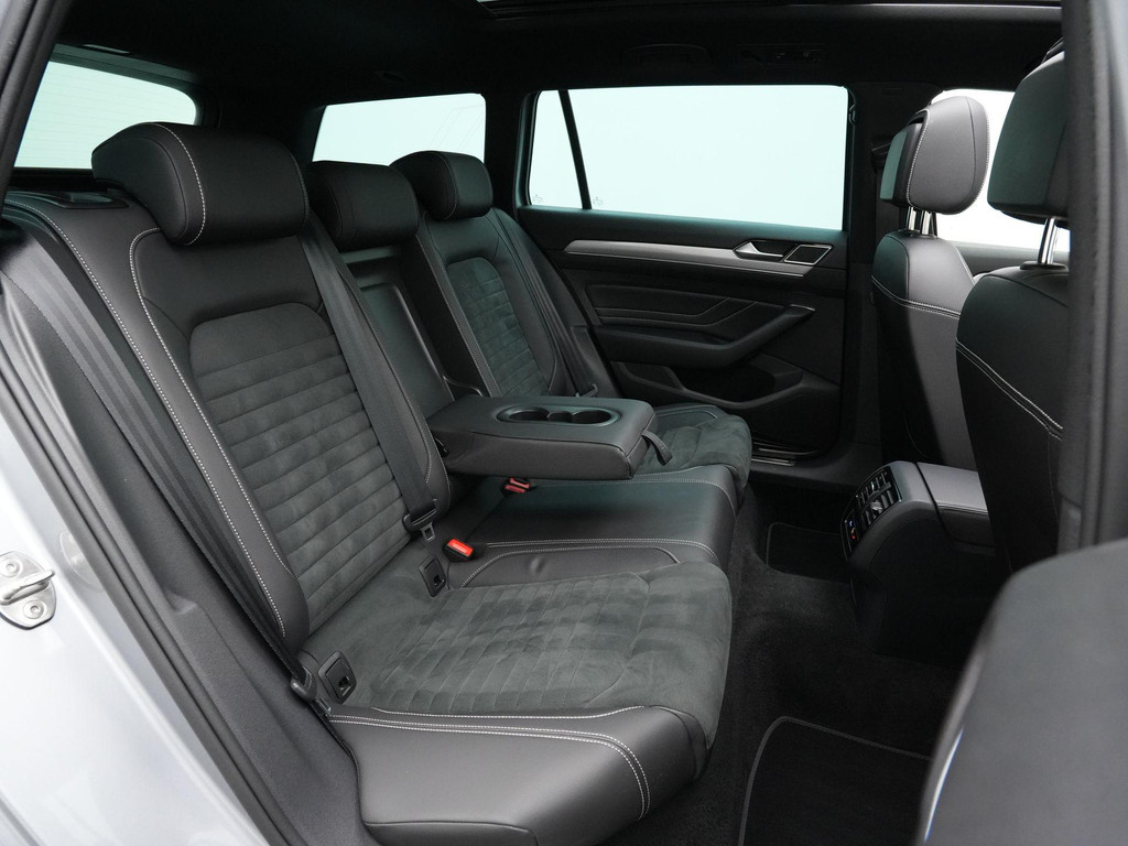 Volkswagen Passat (KFH18H) met abonnement