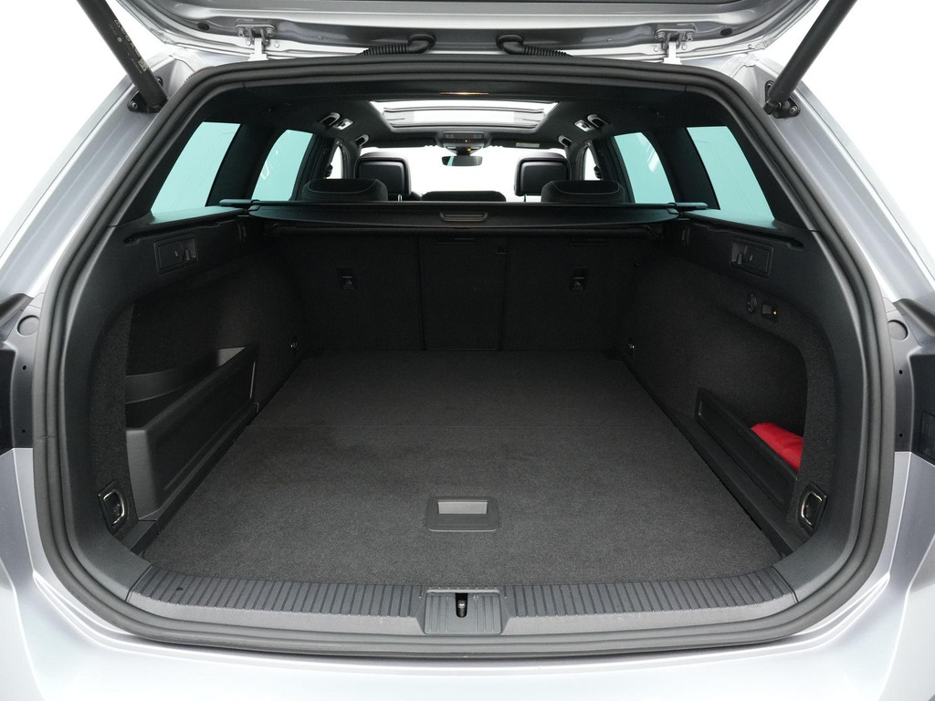 Volkswagen Passat (KFH18H) met abonnement