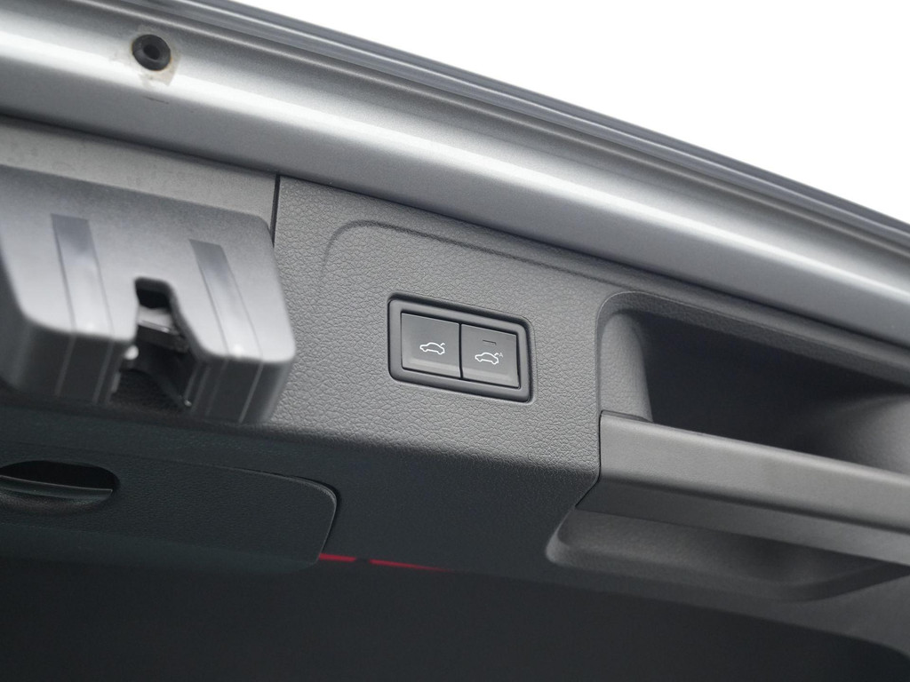 Volkswagen Passat (KFH18H) met abonnement