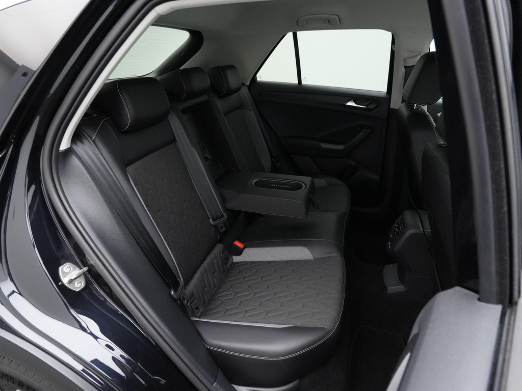 Volkswagen T-Roc (KGJ04R) met abonnement
