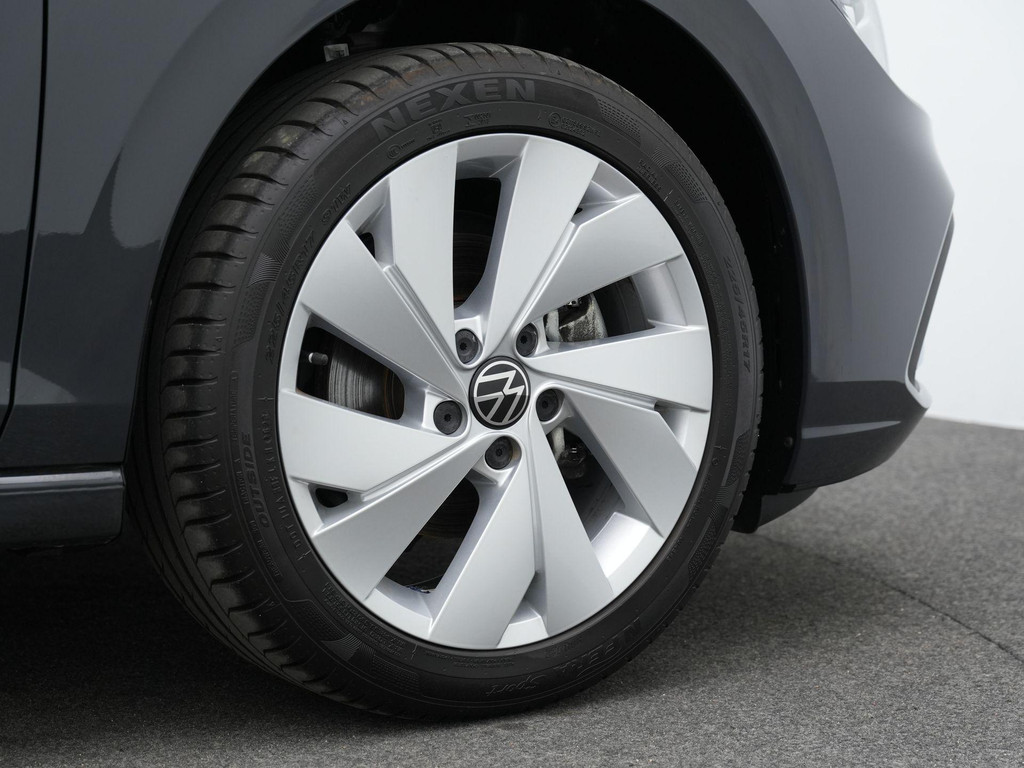 Volkswagen Golf (KJX99K) met abonnement