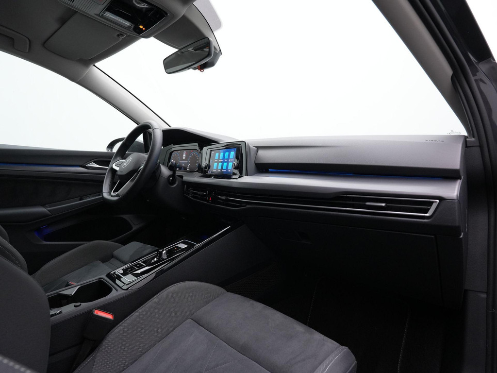 Volkswagen Golf (KJX99K) met abonnement
