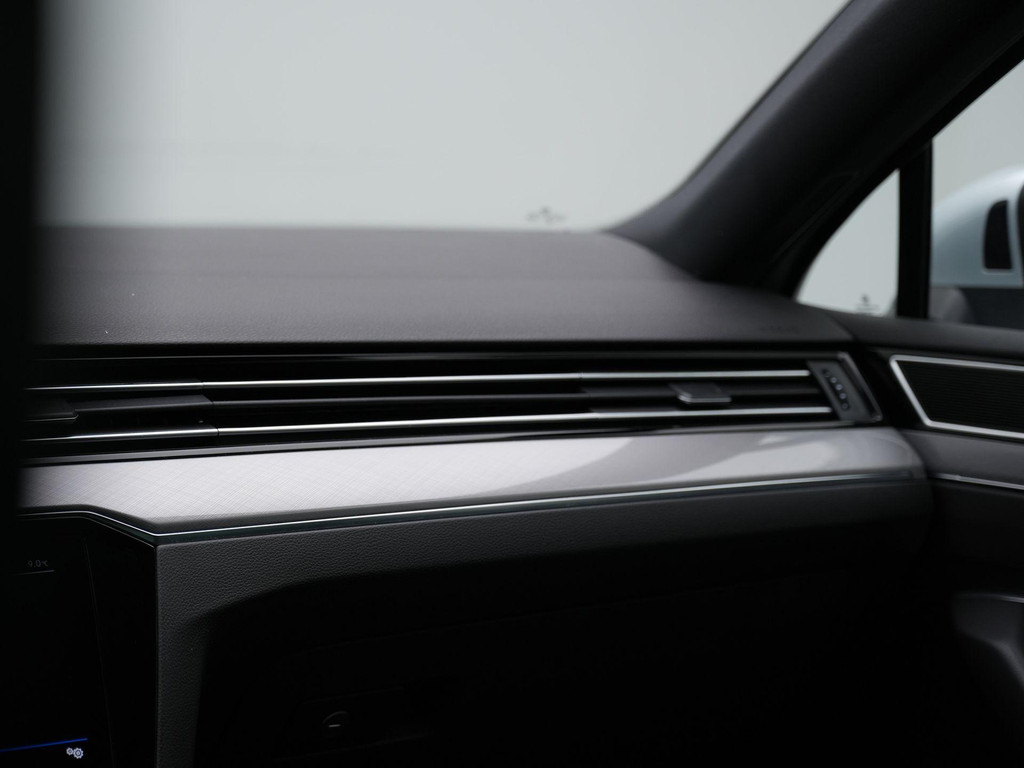 Volkswagen Passat (KDP49G) met abonnement