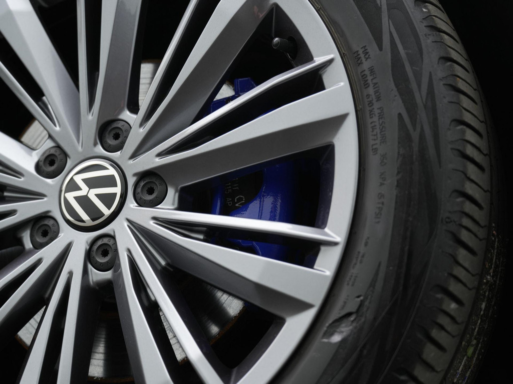 Volkswagen Passat (KDP49G) met abonnement