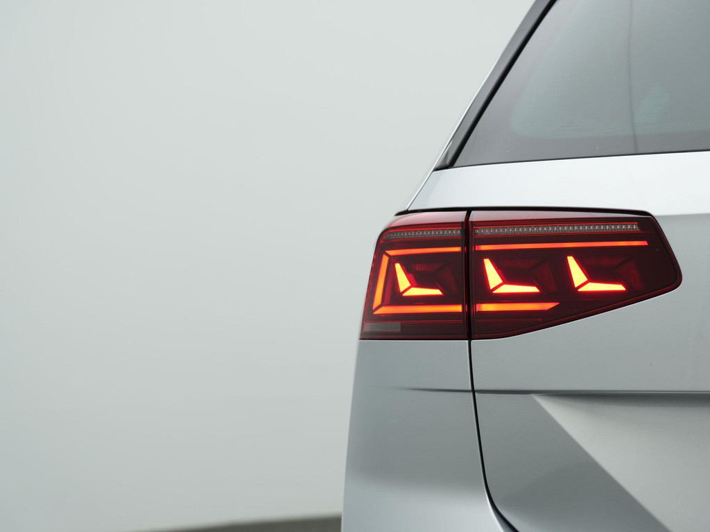 Volkswagen Passat (KDP49G) met abonnement