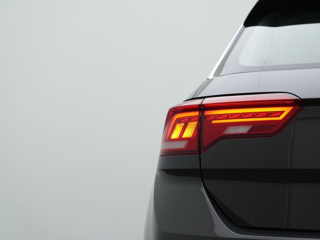 Volkswagen T-Roc (N764SN) met abonnement