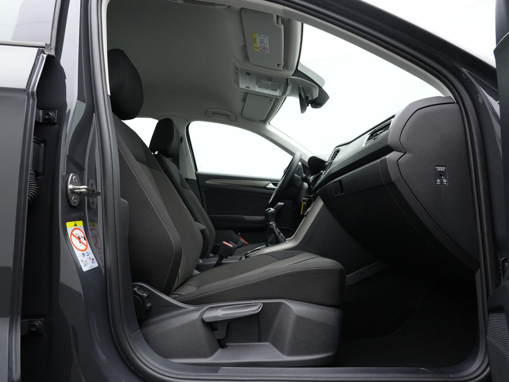 Volkswagen T-Roc (N764SN) met abonnement