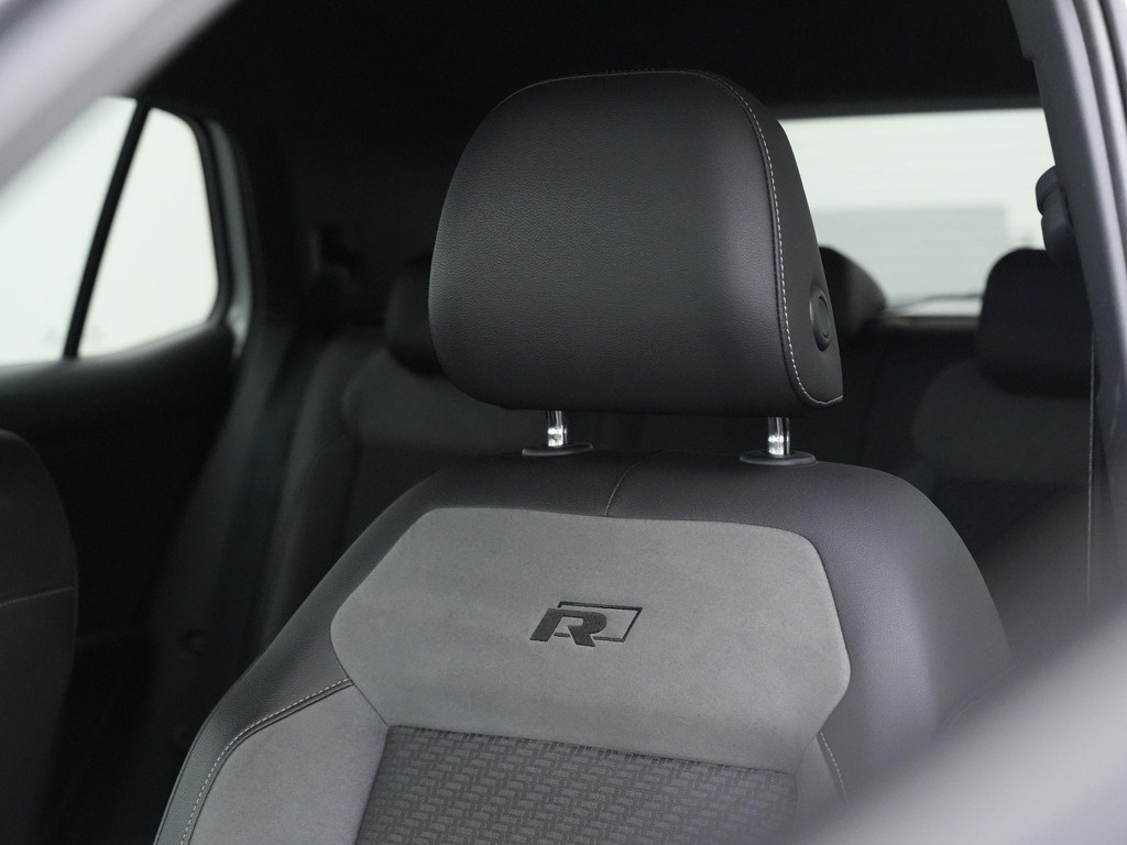Volkswagen T-Cross (KJP75J) met abonnement