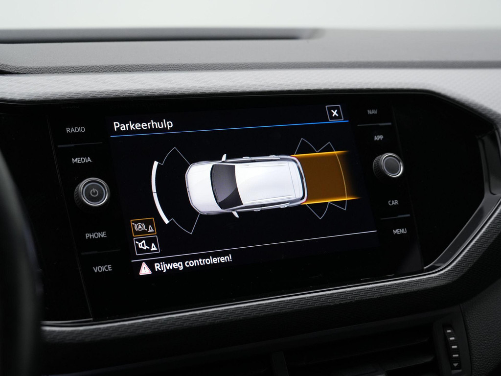 Volkswagen T-Cross (KJP75J) met abonnement