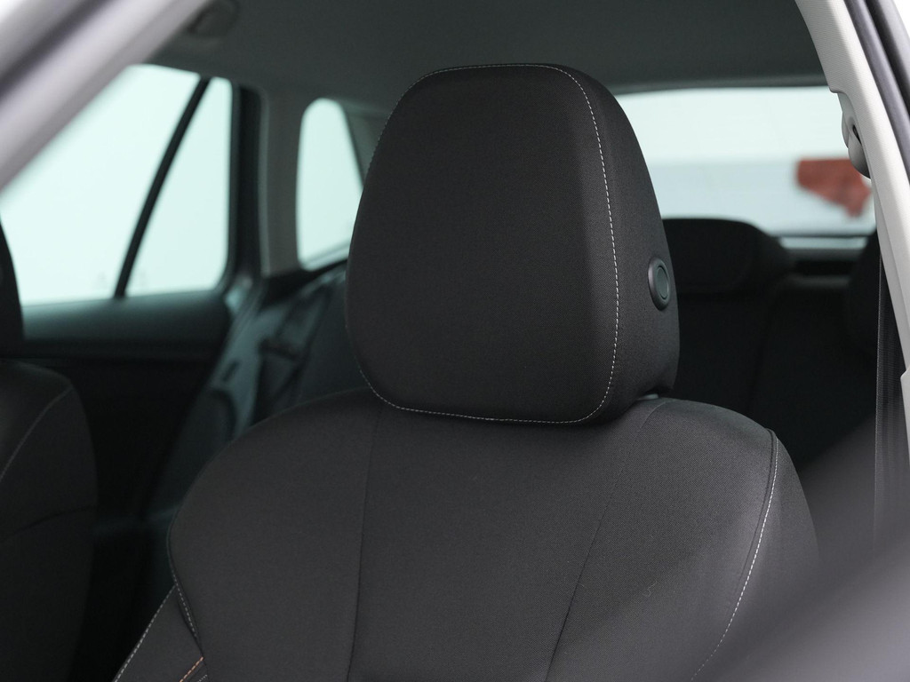 ŠKODA Kamiq (X084NB) met abonnement