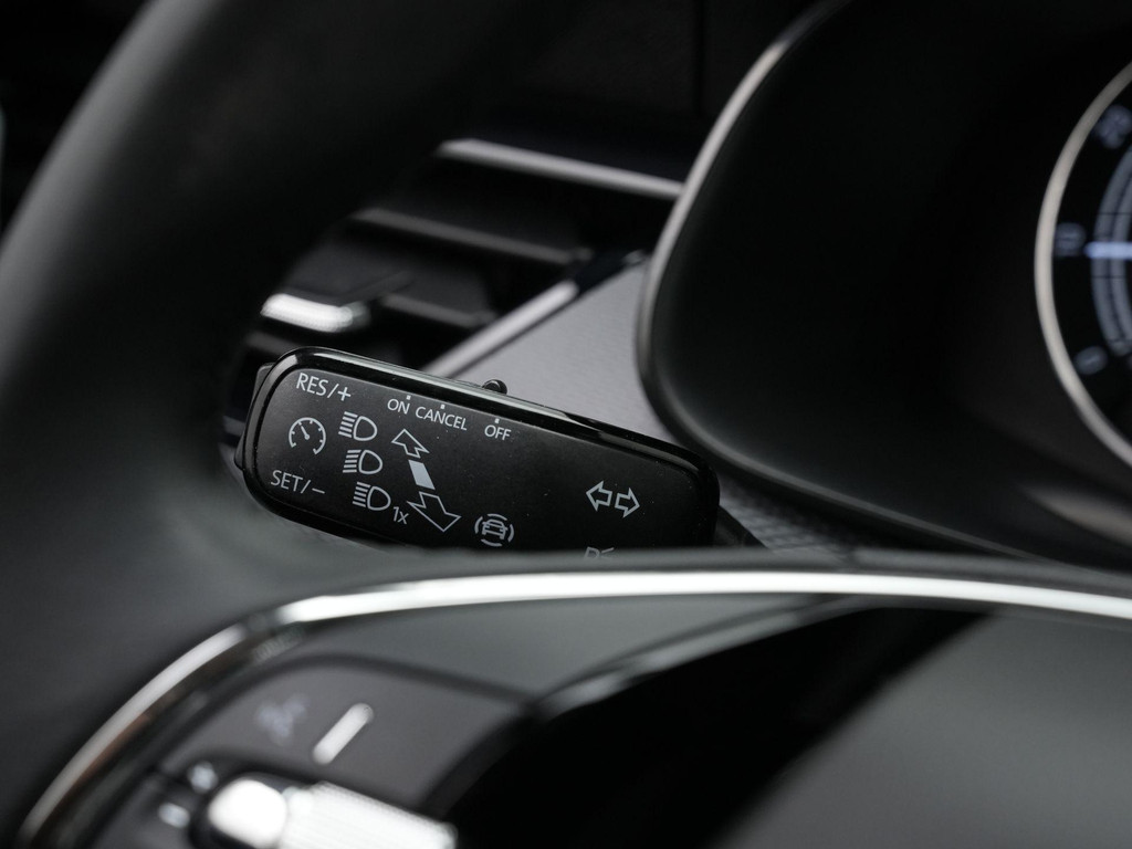 ŠKODA Kamiq (X084NB) met abonnement