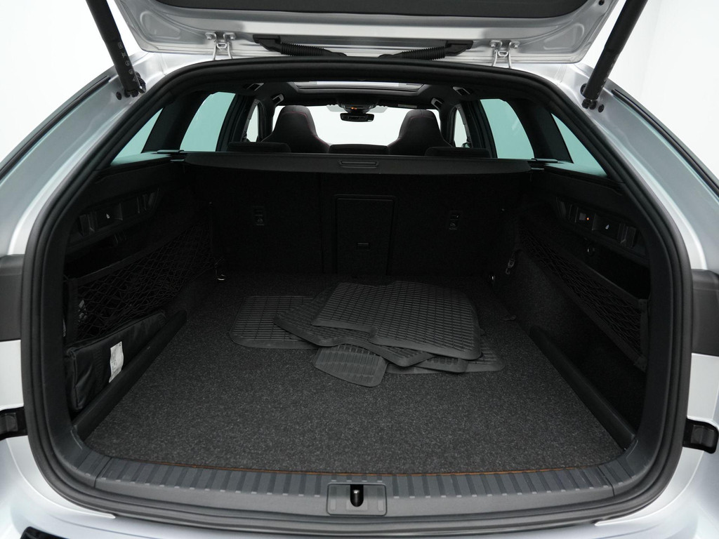 ŠKODA Octavia (KJP59J) met abonnement