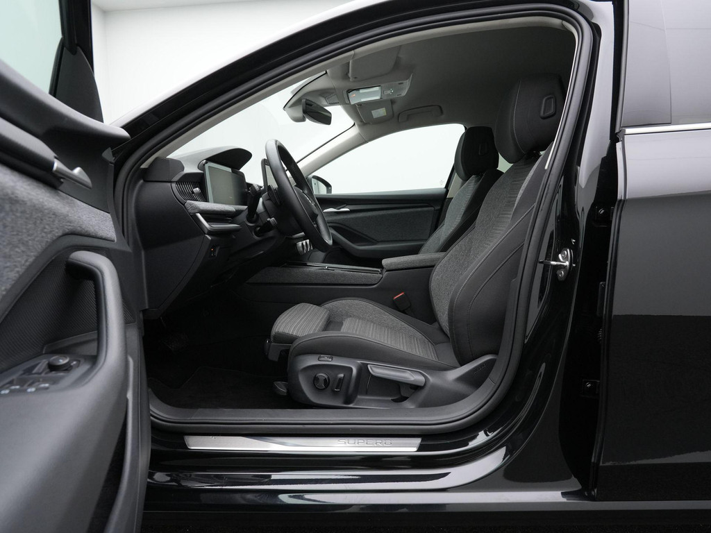 ŠKODA Superb (Z257RL) met abonnement