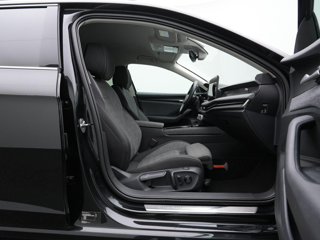 ŠKODA Superb (Z257RL) met abonnement