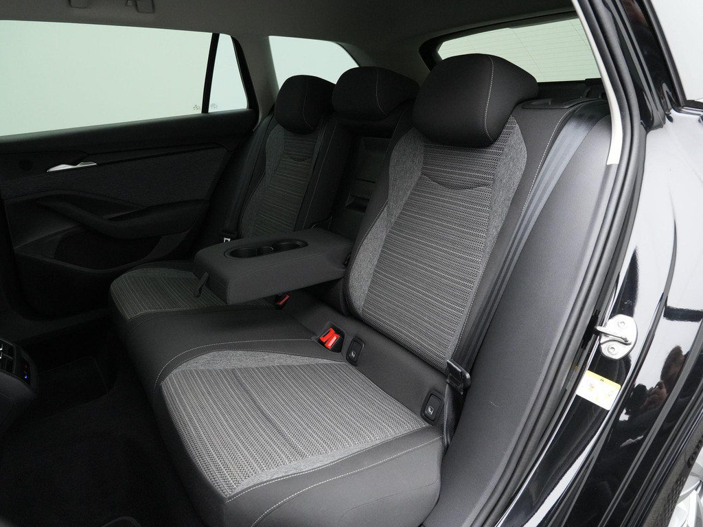 ŠKODA Superb (Z257RL) met abonnement