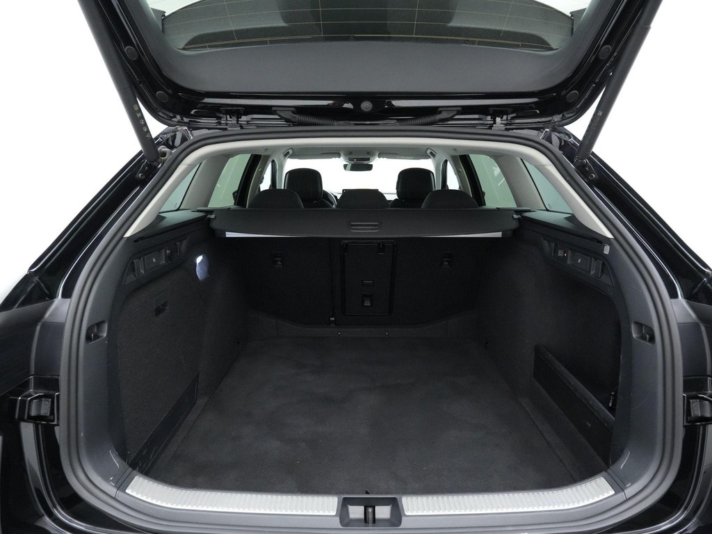 ŠKODA Superb (Z257RL) met abonnement