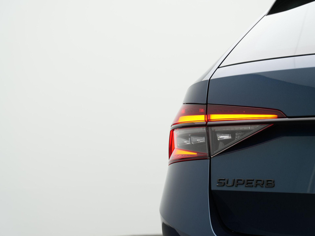 ŠKODA Superb (JTP96X) met abonnement