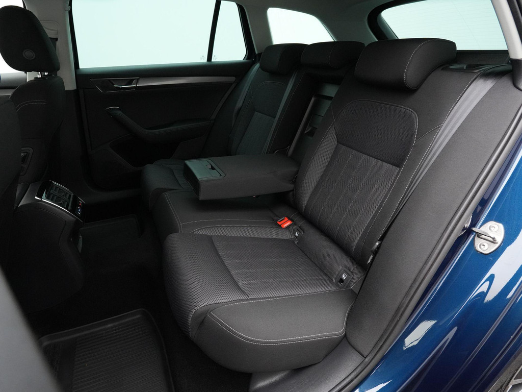 ŠKODA Superb (JTP96X) met abonnement