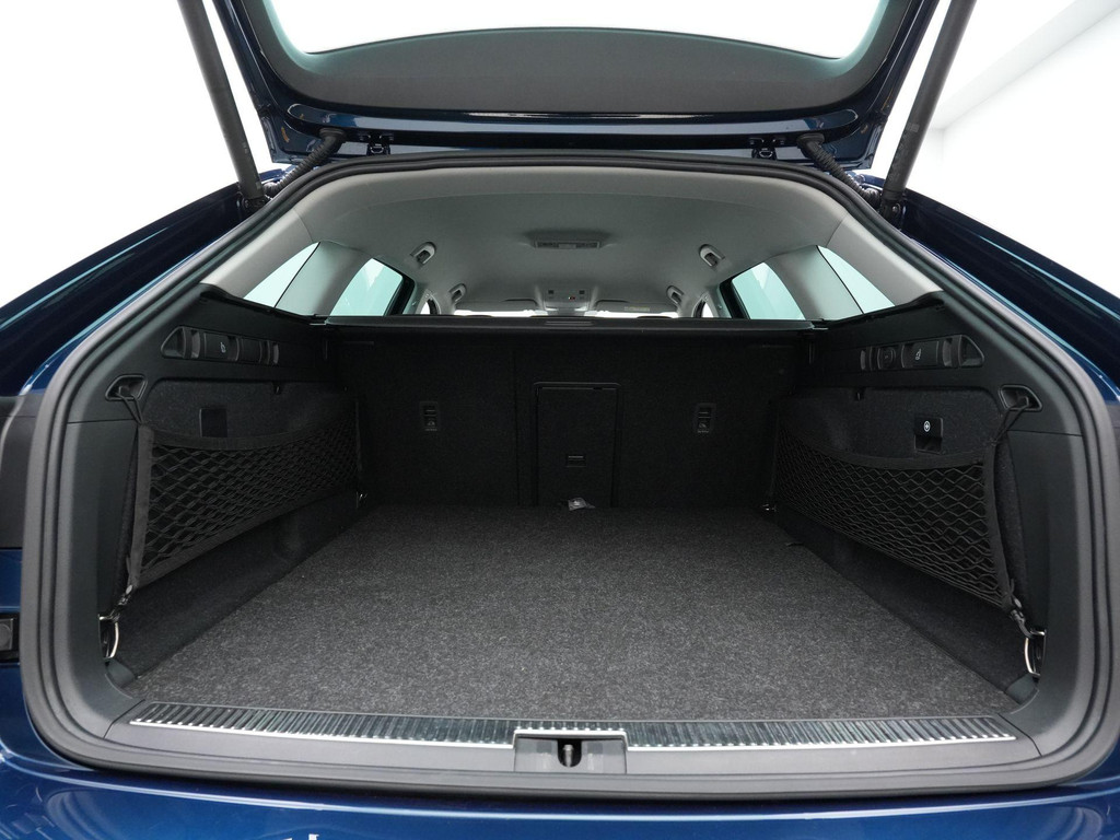 ŠKODA Superb (JTP96X) met abonnement
