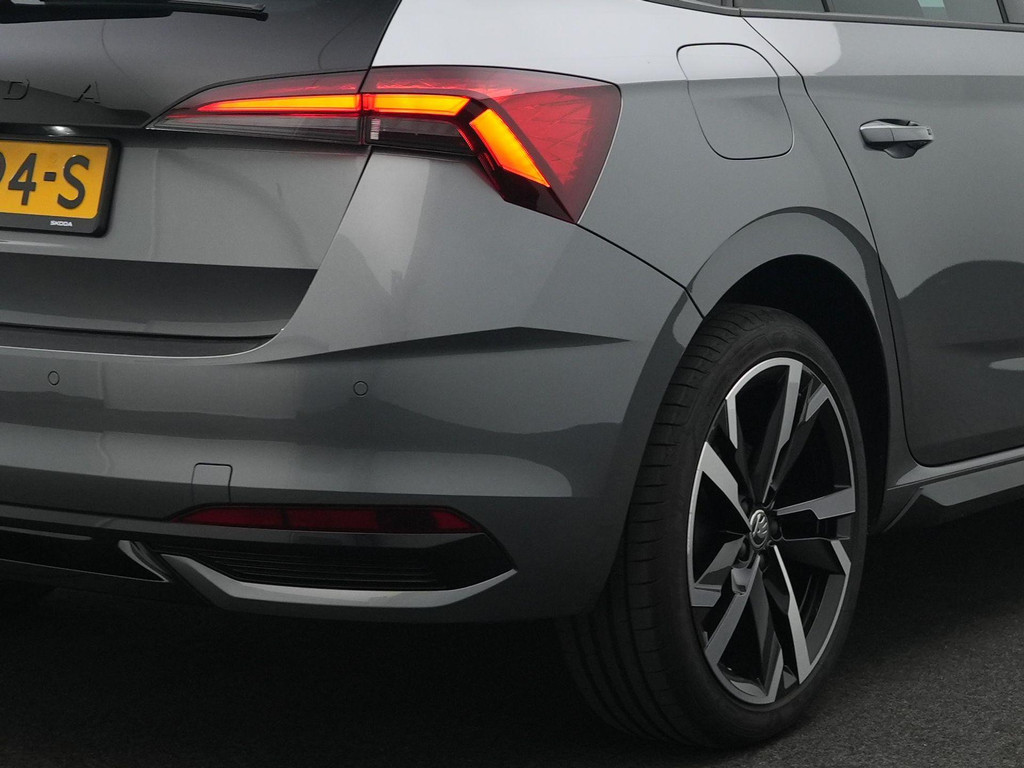 ŠKODA Scala (HKG94S) met abonnement
